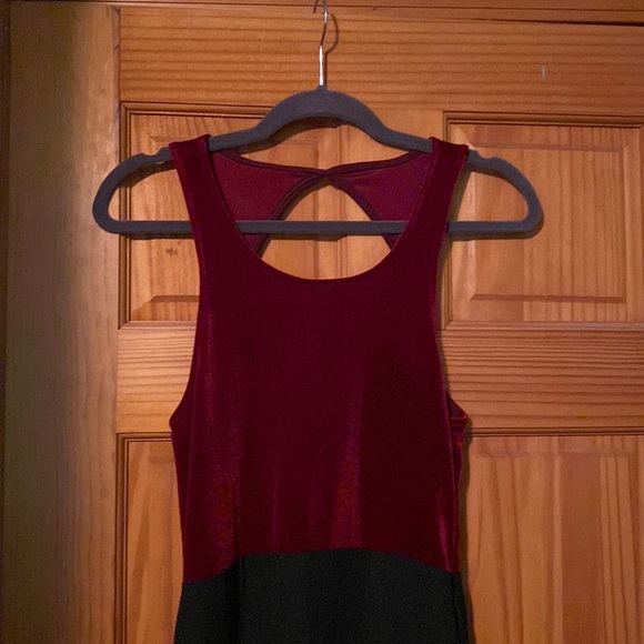 Nasty Gal Red Velvet Maxi Dress Diamond Back Opening - Picture 1 of 7